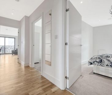 3 bedroom apartment to rent - Photo 3