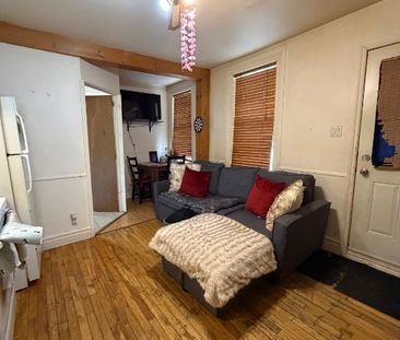 Grand 2 1/2, Limoilou, près des services - Photo 1