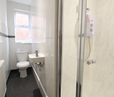 5 bedroom semi-detached house to rent - Photo 1