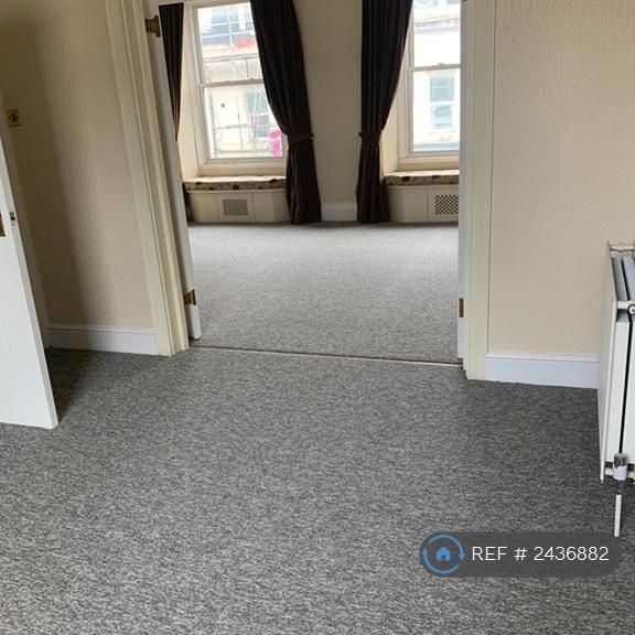 4 bedroom maisonette to rent - Photo 1