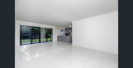 Stunning Townhouse for renting - Photo 4