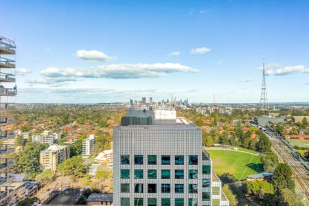 Panoramic Views from the City to the Sea - Photo 5