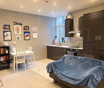 2 Bed Flat, Archway Road, N6 - Photo 3