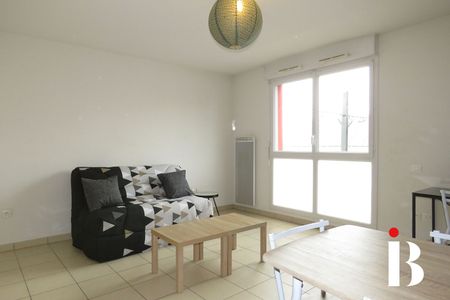 Location Appartement 1 pièce 28m² NANTES 44300 - Photo 2