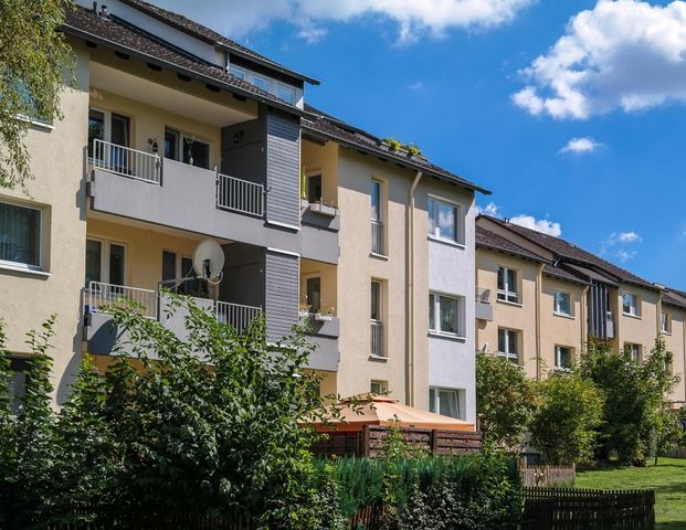 Gemütliches Wohnen in Fallersleben: Zwei Balkone und durchdachte Raumaufteilung - Foto 1
