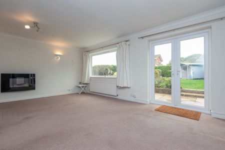 3 bed detached house to rent in Broadwater Avenue, Whitecliff, BH14 - Photo 4