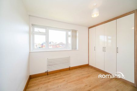 Chatsworth Avenue, Winnersh, Wokingham, RG41 - Photo 4