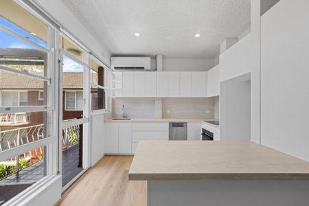 Moments From The Beach - Photo 5