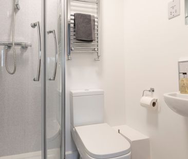 High Spec Double En-suite- Avonmouth - Photo 6