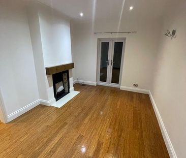 3 bedroom detached house to rent - Photo 4