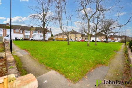 Sunnybank Avenue, Stonehouse Estate, Coventry, CV3 4DR - Photo 2