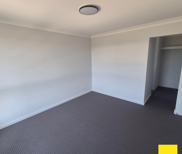 Brand New Family Home - Photo 5