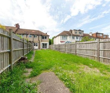 Hillcross Avenue, Morden, Surrey, SM4 - Photo 2