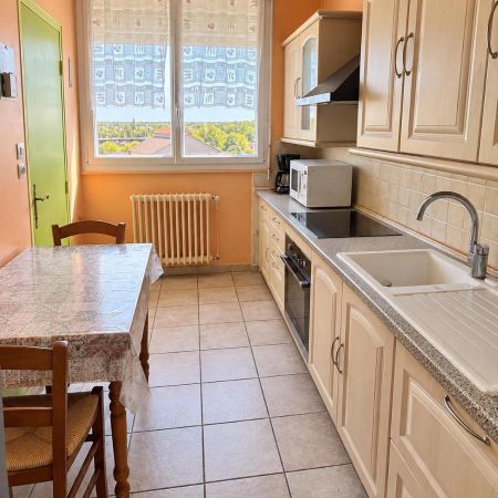 Location Appartement 3 pièces 67m² MACON 71000 - Photo 3