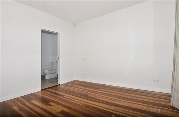 One Bedroom- Renovated to an Exceptionally High Standard - Photo 1