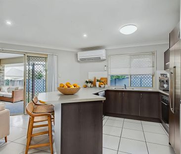 601m2 Block Beautiful Home...Move in Ready - Photo 6