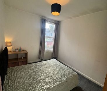 4 Bed Detached House, Harrow, HA3 - Photo 5