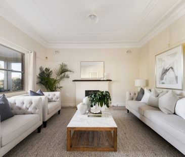 A Tranquil, Leafy and Convenient Home - Photo 1