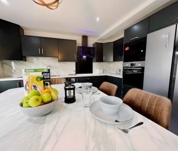 6 Bed Non-En-suite - Photo 1