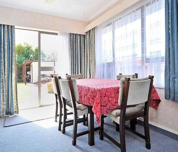 Convenient in Kelvin Grove - Photo 5