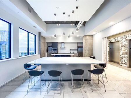 For Lease - 105 Champagne Avenue Unit# 1817, Dows Lake - Civic Hospital and Area, Ontario - Photo 4