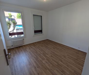 Location Appartement 3 pièces 85m² CHAMALIERES 63400 - Photo 6