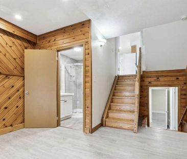 For Lease - 65 Overbank Drive, Oshawa, Ontario - Photo 4