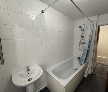 2 bedroom cottage to rent - Photo 6