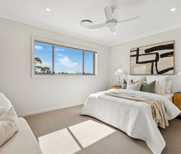 Luxuriously Designed Four Bedroom Duplex in Ultra-Convenient Setting - Photo 6