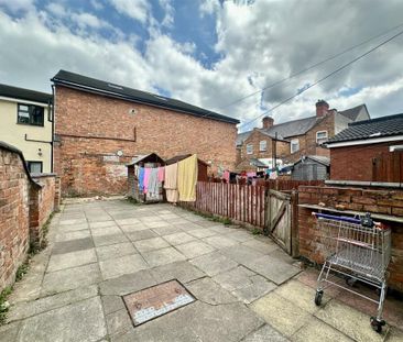 2 bedroom terraced house to rent - Photo 6