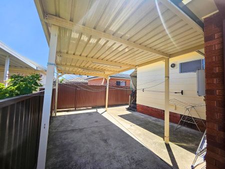 Open Home Cancelled&excl; - Photo 4