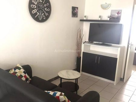 Location Appartement 2 pièces 35 m2 à Aubagne - Photo 3