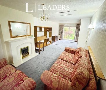 house to rent Lynmouth Drive, Wigston, Leicestershire, LE18 - Photo 1