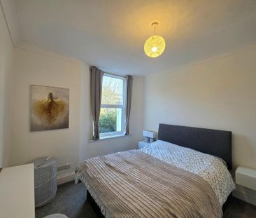 2 bedroom maisonette to rent - Photo 4