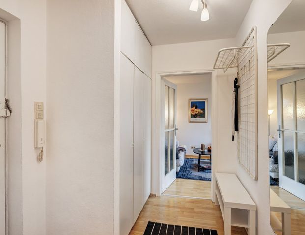 Comfortable 2-room apartment near Böhmerwaldplatz (U4) - Foto 1