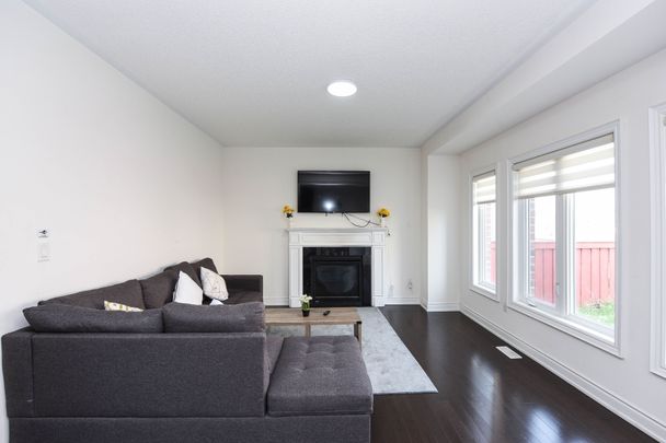 For Lease - 8 Prairie Creek Crescent Unit# Upper, Brampton, Ontario - Photo 1