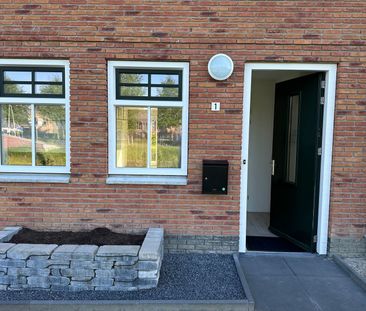 Laan van Zuiderhoeven 1, Hoofddorp Floriande Oost, 2134AT - Photo 1