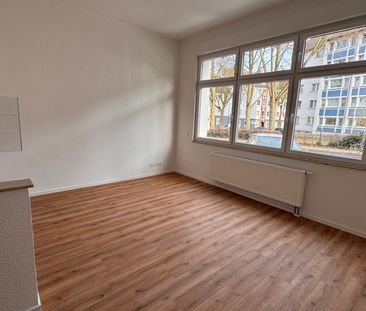 *** Erstbezug nach Sanierung! Charmante EG-Wohnung mit Duschbad! *** - Photo 2