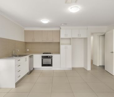 58 Cocoparra Crescent, Crace ACT 2911 - House For Rent | Domain - Photo 4