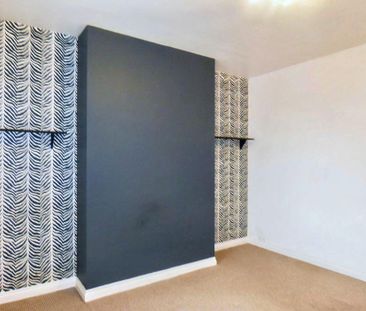 2 bed upper flat to rent in NE22 - Photo 4