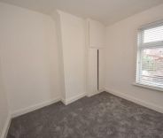 3 bed House - Terraced for Rent - Photo 4