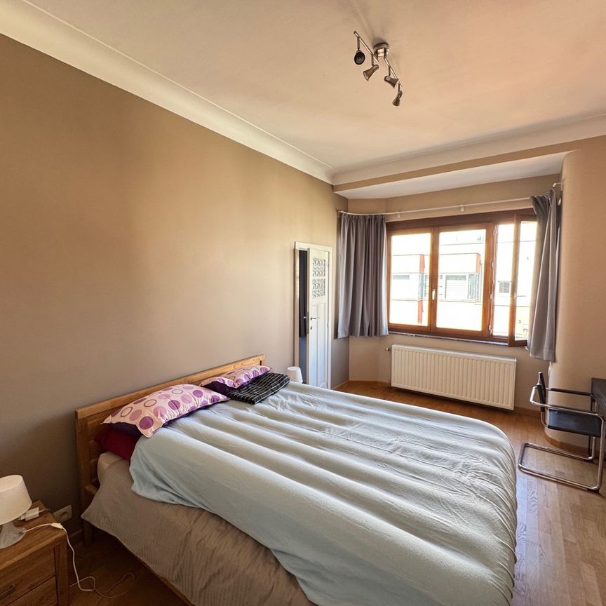 Lumineux appartement 1ch + bureau à 1180 Uccle  Loyer: 900 € - Foto 1