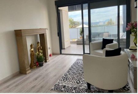 Luxury 4 room Detached House for rent in San Juan de Alicante, Valencia - Photo 3