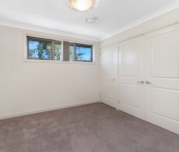 Quality 3 Bedroom Home With A Lifestyle to Match - Photo 2