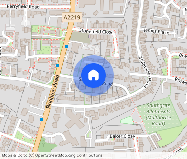 Southgate, Crawley - Photo 1