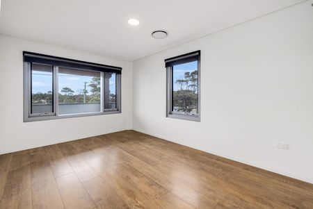 Modern Living in the Heart of Port Macquarie - Photo 3