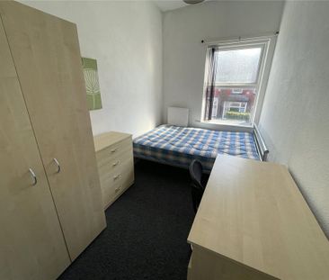 4 bedroom terraced house to rent - Photo 4