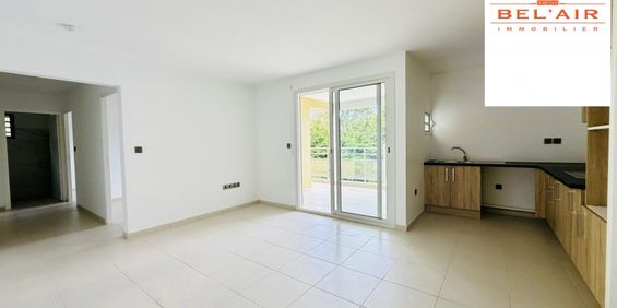 Location Appartement 64.64m² 3 pièces Fort de france - Photo 3