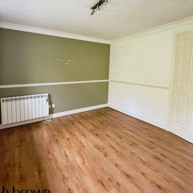 Caravel Close - Photo 1
