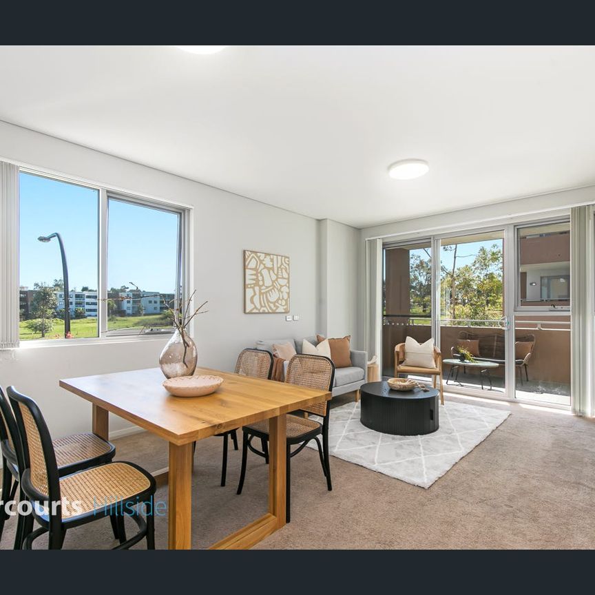 Modern 2 Bedroom Apartment - Photo 1